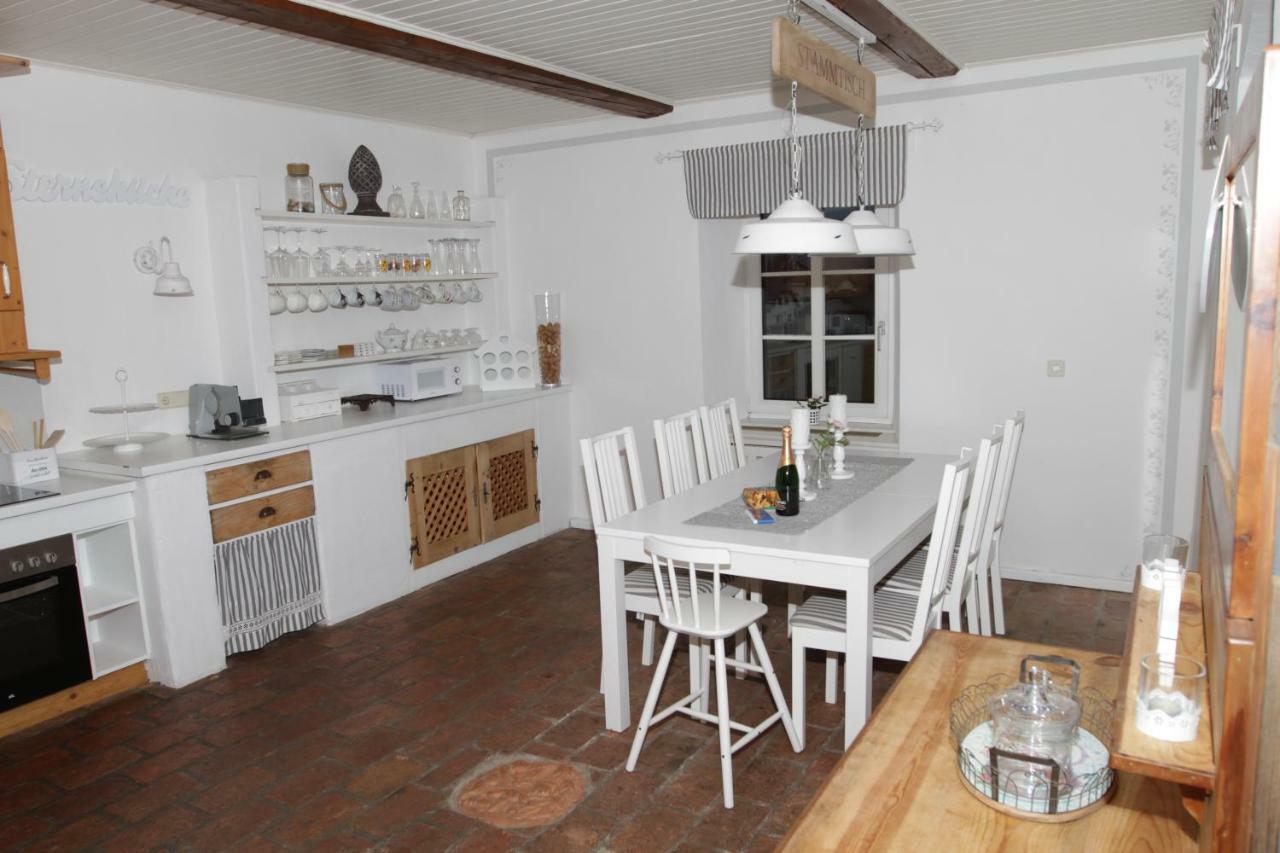 Gutshof Bartl 1 Apartment Klagenfurt am Woerthersee Bagian luar foto