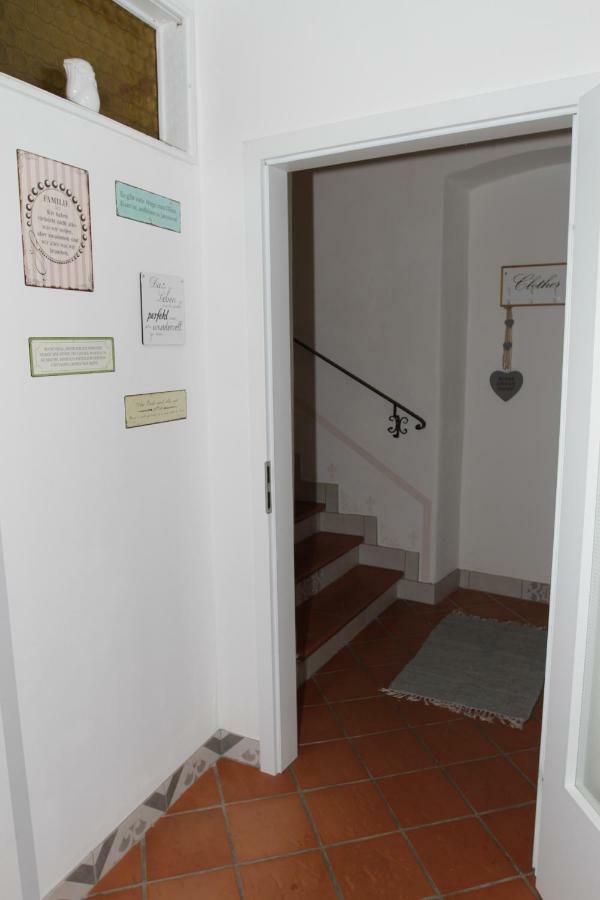 Gutshof Bartl 1 Apartment Klagenfurt am Woerthersee Bagian luar foto