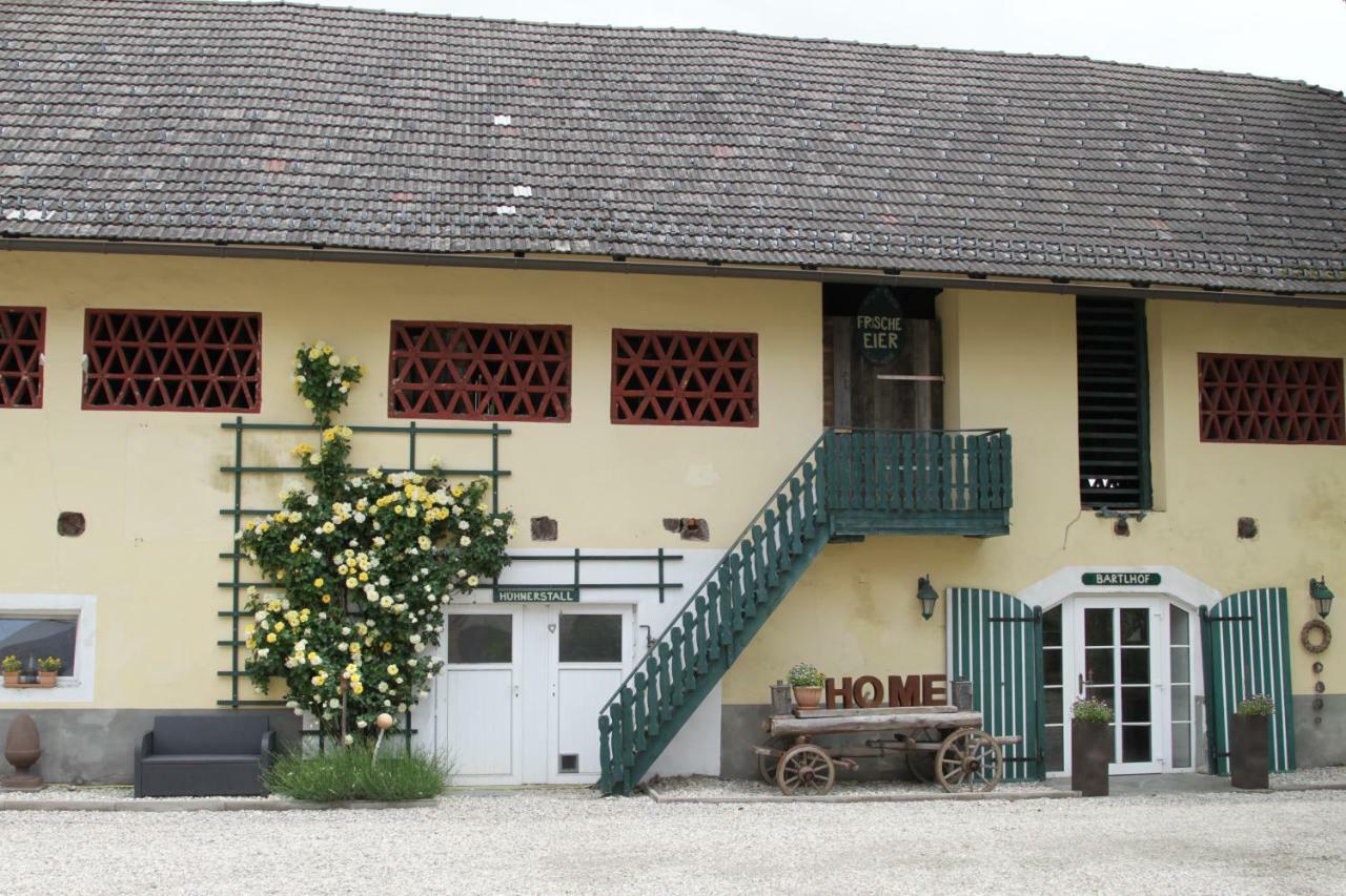 Gutshof Bartl 1 Apartment Klagenfurt am Woerthersee Bagian luar foto