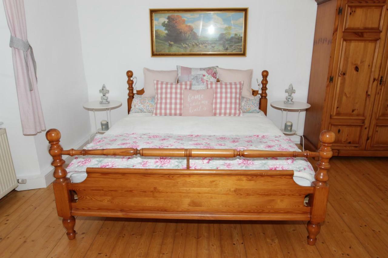 Gutshof Bartl 1 Apartment Klagenfurt am Woerthersee Bagian luar foto